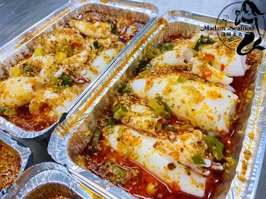 Steam Squid with Bean Starch Vermicelli【锡纸蒜蓉小鱿鱼】(cooked)